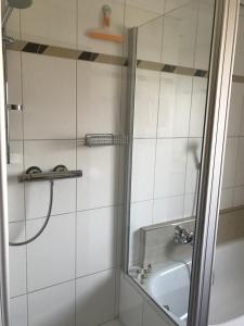 Ein Badezimmer in der Unterkunft Ferienwohnungen Kathrein