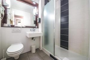 Mandarina Hotel Luxembourg Airportにあるバスルーム