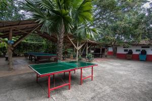 Stalo tenisas apgyvendinimo įstaigoje Hotel Campestre el Fuerte arba netoliese