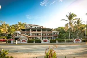 Gallery image of Hotel Arcoiris in Puerto Escondido