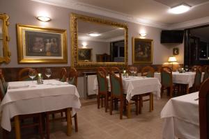 Restaurace v ubytování Hotel Vila Tina
