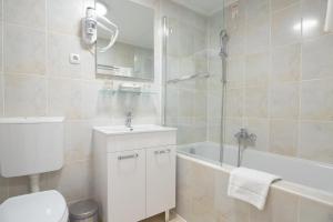 Koupelna v ubytování Hotel Vila Tina