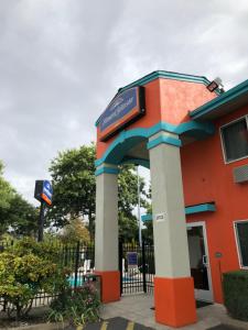 Budova, kde se motel nachází