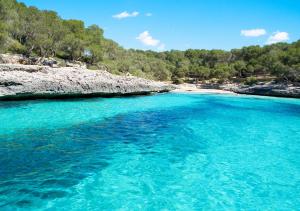 Apartamentos Vistalmar Mallorca, Cala Figuera – Updated 2022 ...