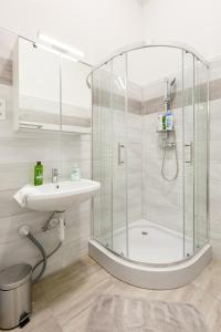 Ванная комната в Best Vacation Apartment in Budapest