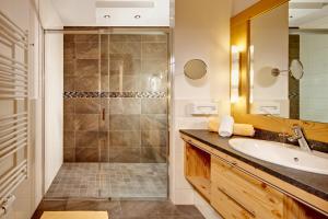 Koupelna v ubytování Biohotel Castello Königsleiten