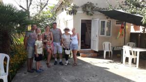 Tetamu yang menginap di Cottage Teremok 7 people