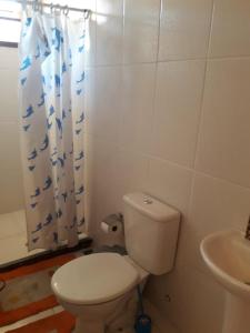 Kylpyhuone majoituspaikassa Cantinho do Sossego