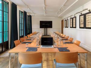 Konferenční prostory v ubytování H10 Madison 4* Sup