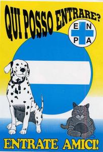 uma foto de um cão e um gato num cartaz em Terrazza incanto em Formia