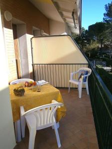 A balcony or terrace at Glicini