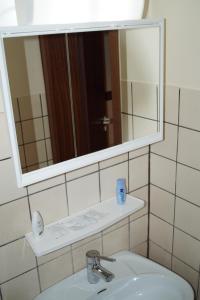 Koupelna v ubytování La Fontana + 87 fotografií