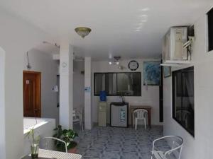 Kuchyň nebo kuchyňský kout v ubytování Hostal Insular