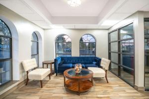 Super 8 by Wyndham Murfreesboro