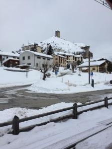 Attika Wohnung 7546 Ardez pozimi