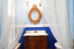 Ένα μπάνιο στο Boutique B&B Poppy's +40 φωτογραφίες