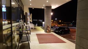 Posezení v ubytování Hotel Stay Interview Jeju