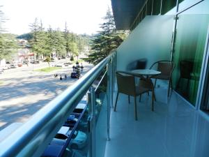Resort Martvili的阳台或露台