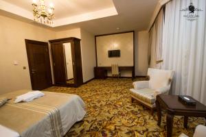 Postel nebo postele na pokoji v ubytování Atlas Hotel Baku