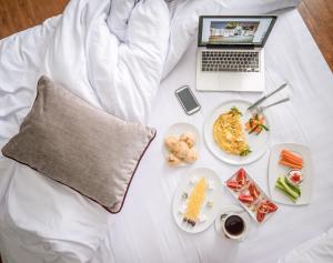 Mad på hotellet eller i nærheden + 55 billeder