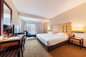 TV a/nebo společenská místnost v ubytování Hotel Lux Fatima