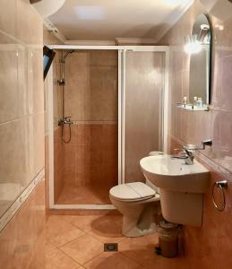 Koupelna v ubytování Daf Trans Hotel