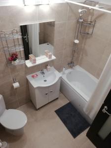 Kolonaki Domus Apartment tesisinde bir banyo