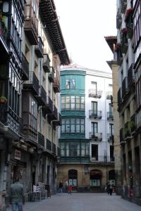 Gallery image of 7 Kale Bed and Breakfast in Bilbao