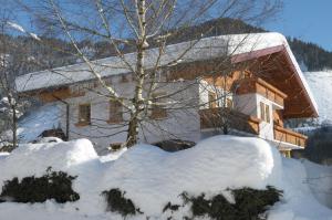 Obiekt Haus Alpenflora zimą
