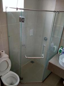 Koupelna v ubytování Classy Studio Apartment (KBCP)