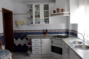 A kitchen or kitchenette at Casa Paquita Y Telesforo
