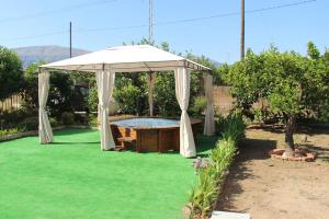 A garden outside Casa Paquita Y Telesforo