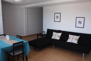 Gallery image of Apartment Orzola Vista Mar in Órzola