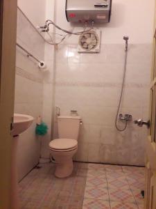 Koupelna v ubytování Homestay Nam Dong