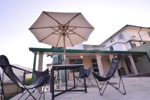 Patio nebo venkovní prostory v ubytování Top Terrace Cottage