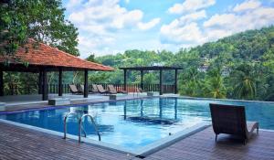 Πισίνα στο ή κοντά στο Serendip Stone Hotel and Bungalow