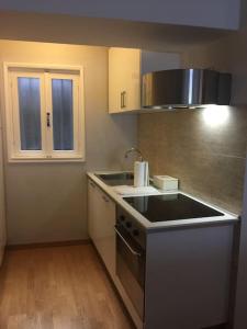 A kitchen or kitchenette at Milano centro - Heart of BRERA