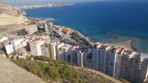 Avenida de Denia N11 close to the Beach sett ovenfra