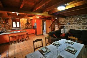 Zdjęcie z galerii obiektu Casa Porto de Quilmas w mieście O Pindo