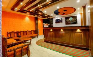 Istumisnurk majutusasutuses Kathmandu Regency Hotel
