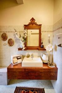 A bathroom at B&B Puccini