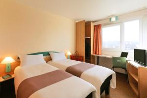 Katil atau katil-katil dalam bilik di ibis Charleroi Centre Gare