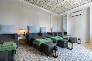 Posezení v ubytování Au Lac Charner Hotel