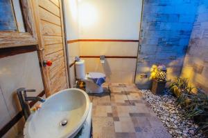 Ein Badezimmer in der Unterkunft Villa Matahari