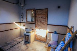 Ein Sitzbereich in der Unterkunft Villa Matahari