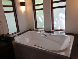 Koupelna v ubytování Samui Buri Beach Resort