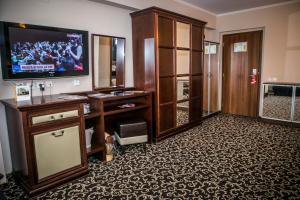O bucătărie sau chicinetă la Hotel Megalos