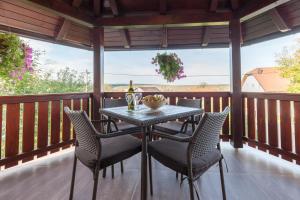 Μπαλκόνι ή βεράντα στο Apartment Ivan & Iva
