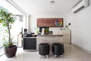 Gallery image of LeGreen Suite Tebet in Jakarta