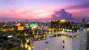 Linna Hanoi üldine vaade või majutusasutusest La Nueva Boutique Hotel Hanoi & Spa pildistatud vaade